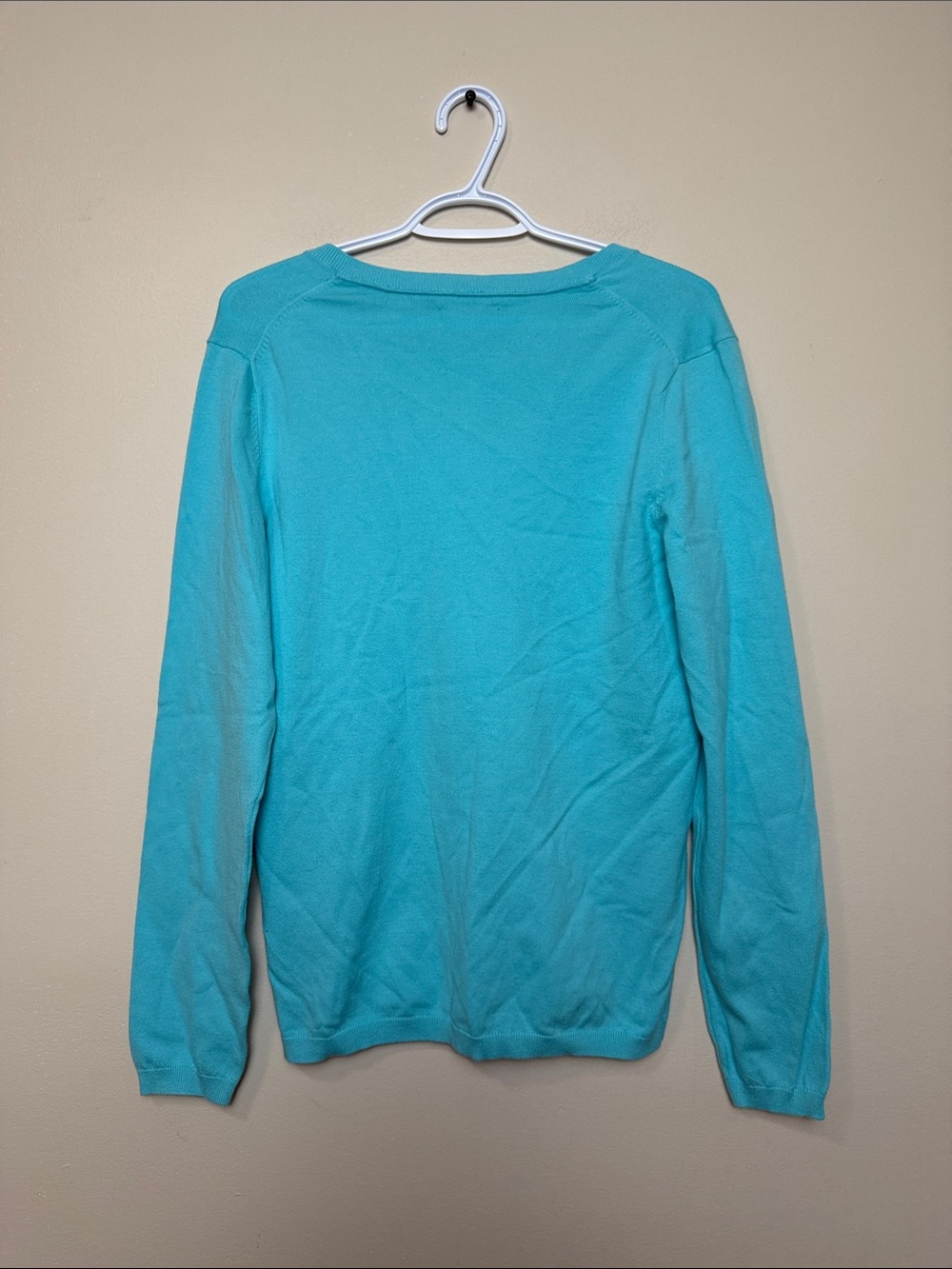 Tommy Hilfiger Women’s Turquoise Blue V-Neck Sweater